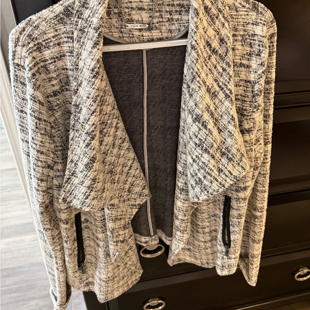 Chic Black and White Open Front With Waterfall Lapels Jacket